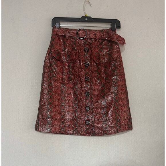 Urban Outfitters Faux Leather Red  Animal Print Mini Skirt Size Small - Picture 1 of 8